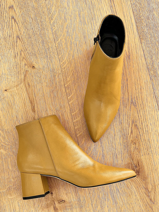 RIO LEATHER YELLOW