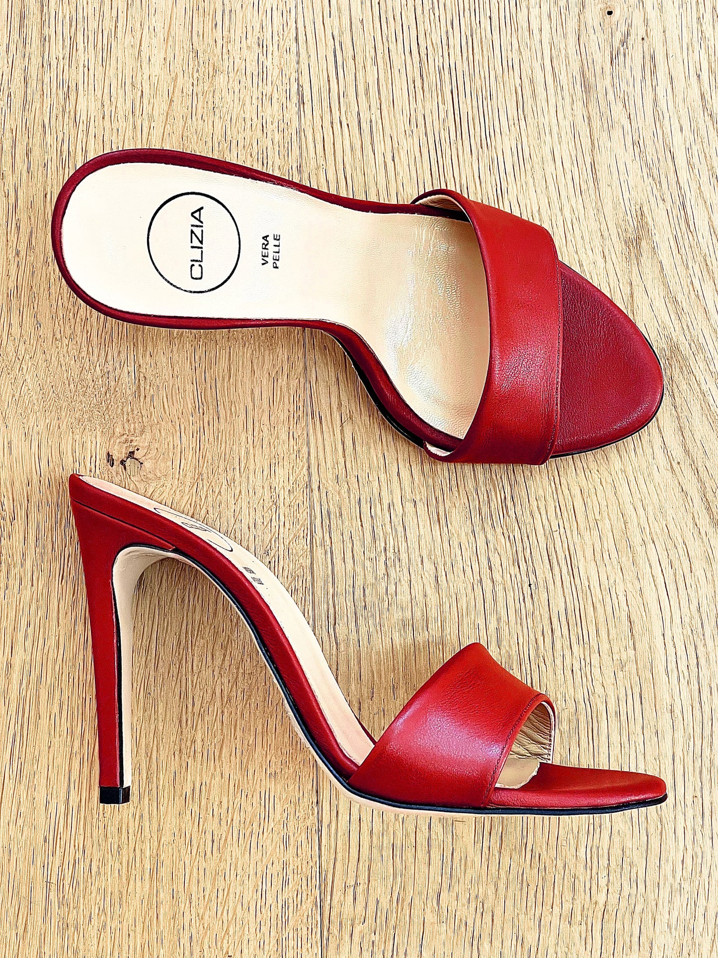 MARION RED LEATHER