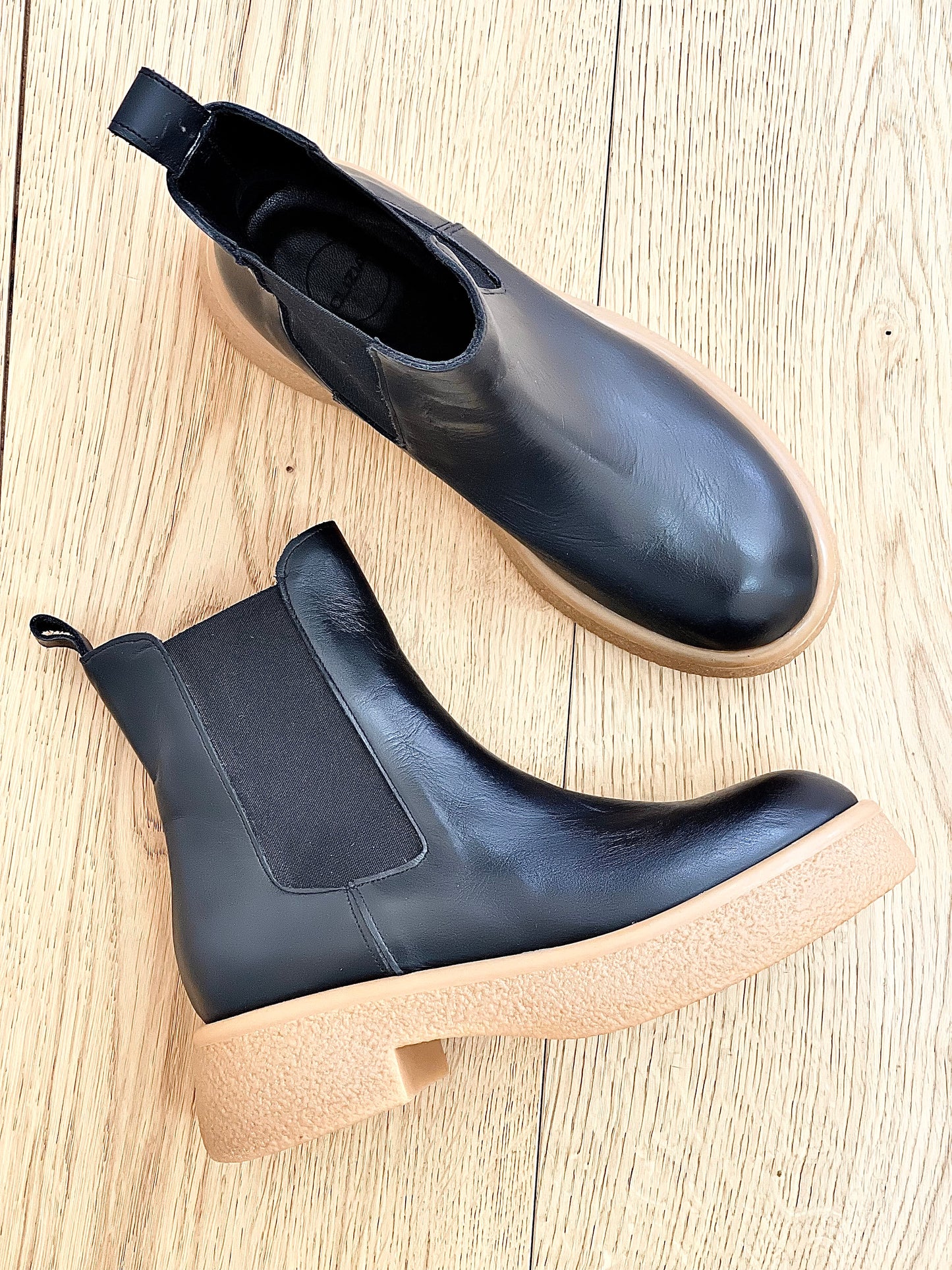 NIZZA LEATHER BLACK
