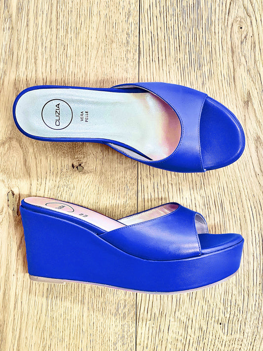 VENUS BLUETTE LEATHER
