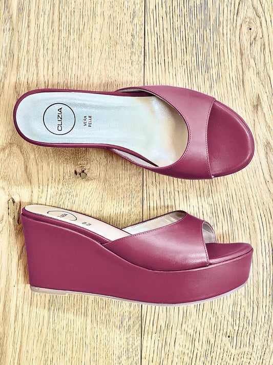 VENUS BURGUNDY LEATHER