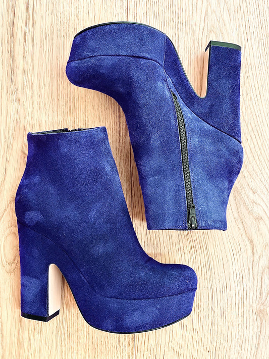 TURAN BLUE SUEDE
