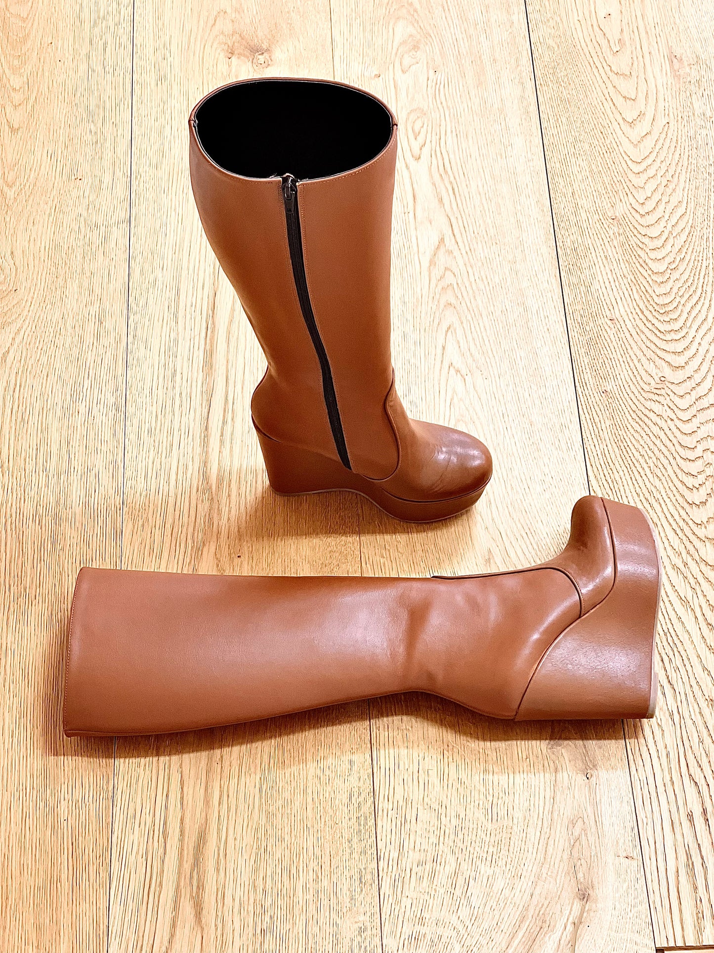 SAM COGNAC LEATHER