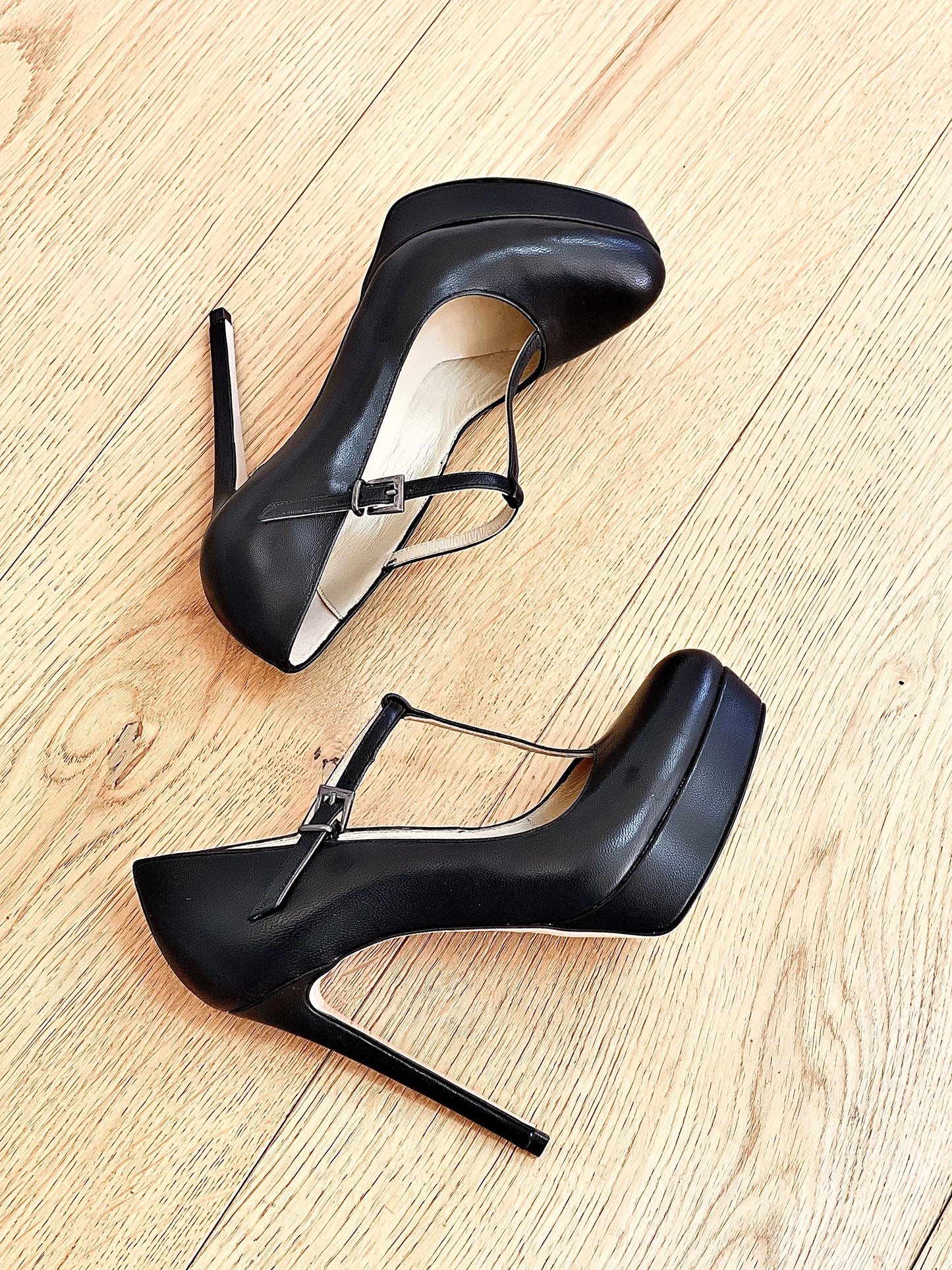 FERNANDA LEATHER BLACK