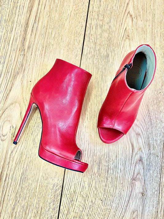 LONDON RED