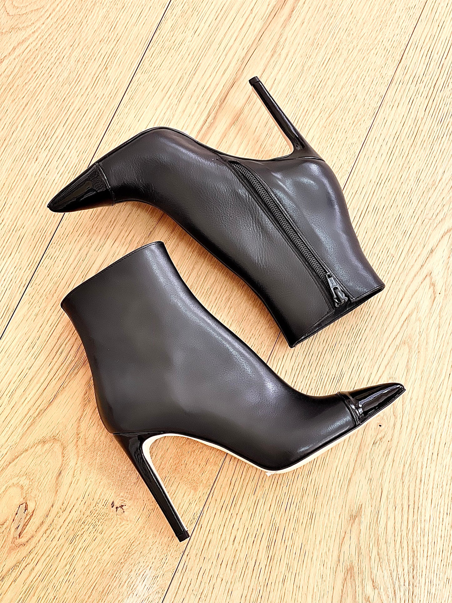 MAGDA LEATHER BLACK