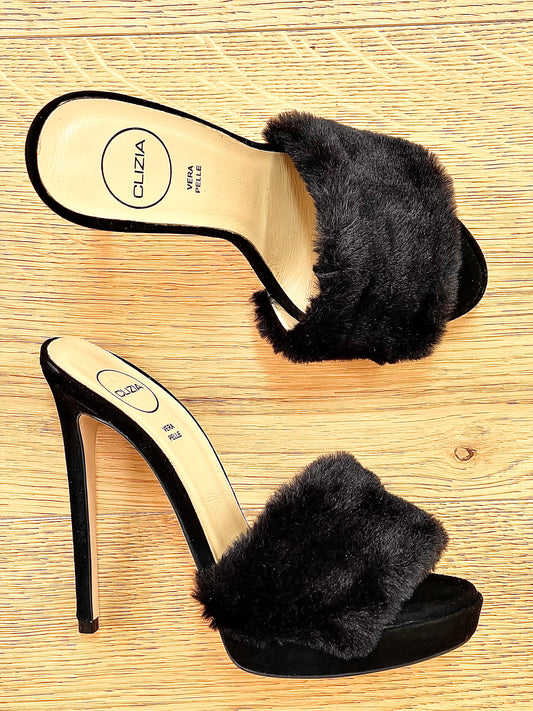 NASRA BLACK SUEDE