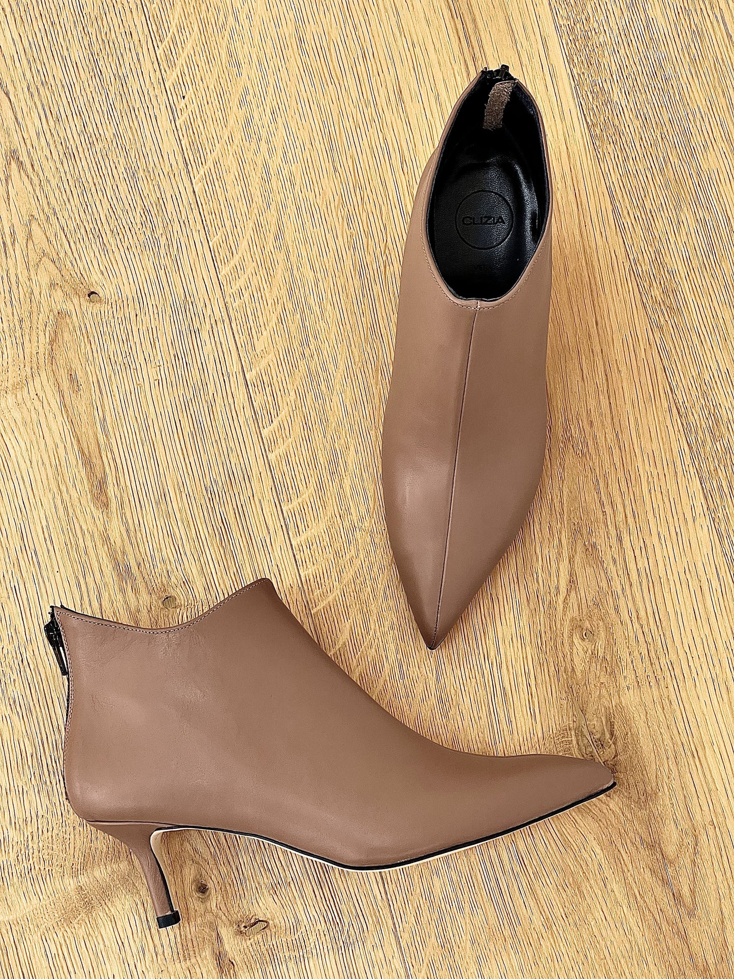 GHITA TAUPE LEATHER