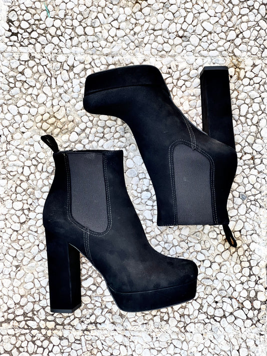JAX SUEDE BLACK