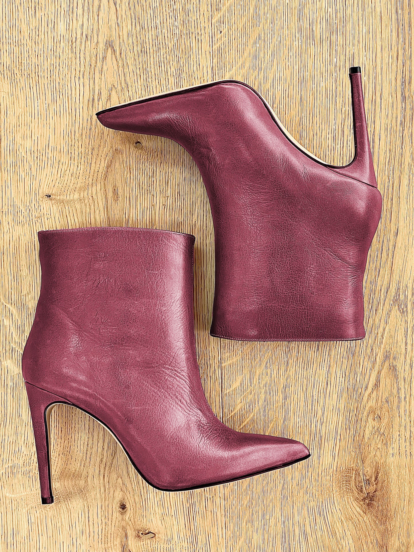 BAHIA BURGUNDY LEATHER