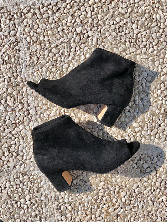 MALAK BLACK SUEDE