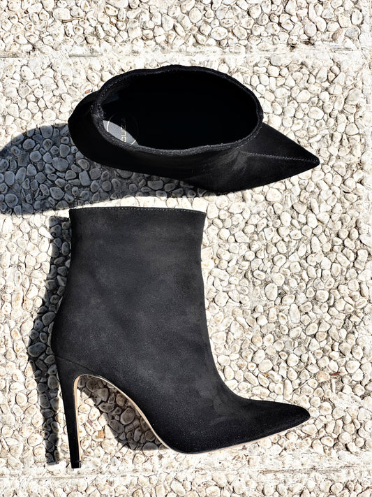 BAHIA BLACK SUEDE