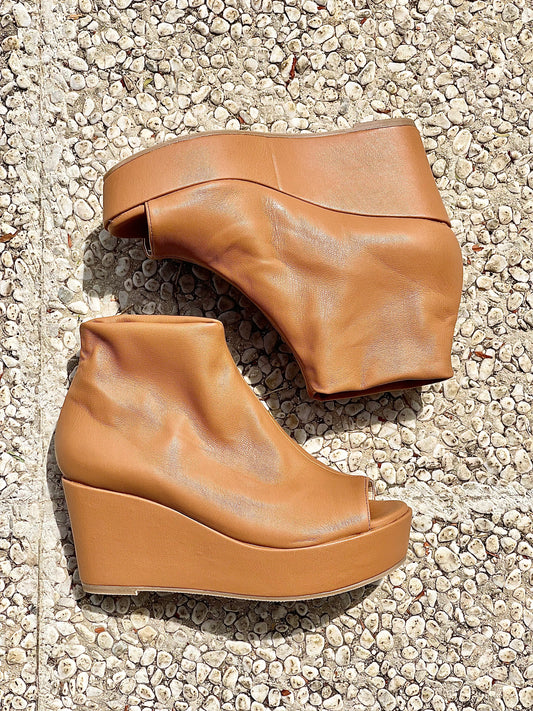 CALIFORNIA LEATHER