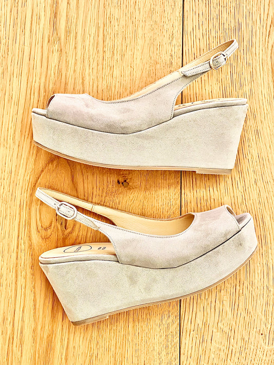 BEIGE SUEDE BOGOTA