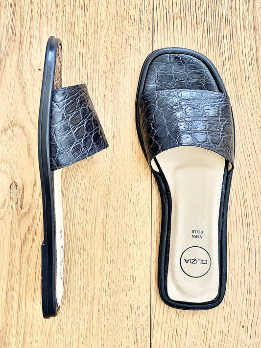 BAKU BLACK COCONUT