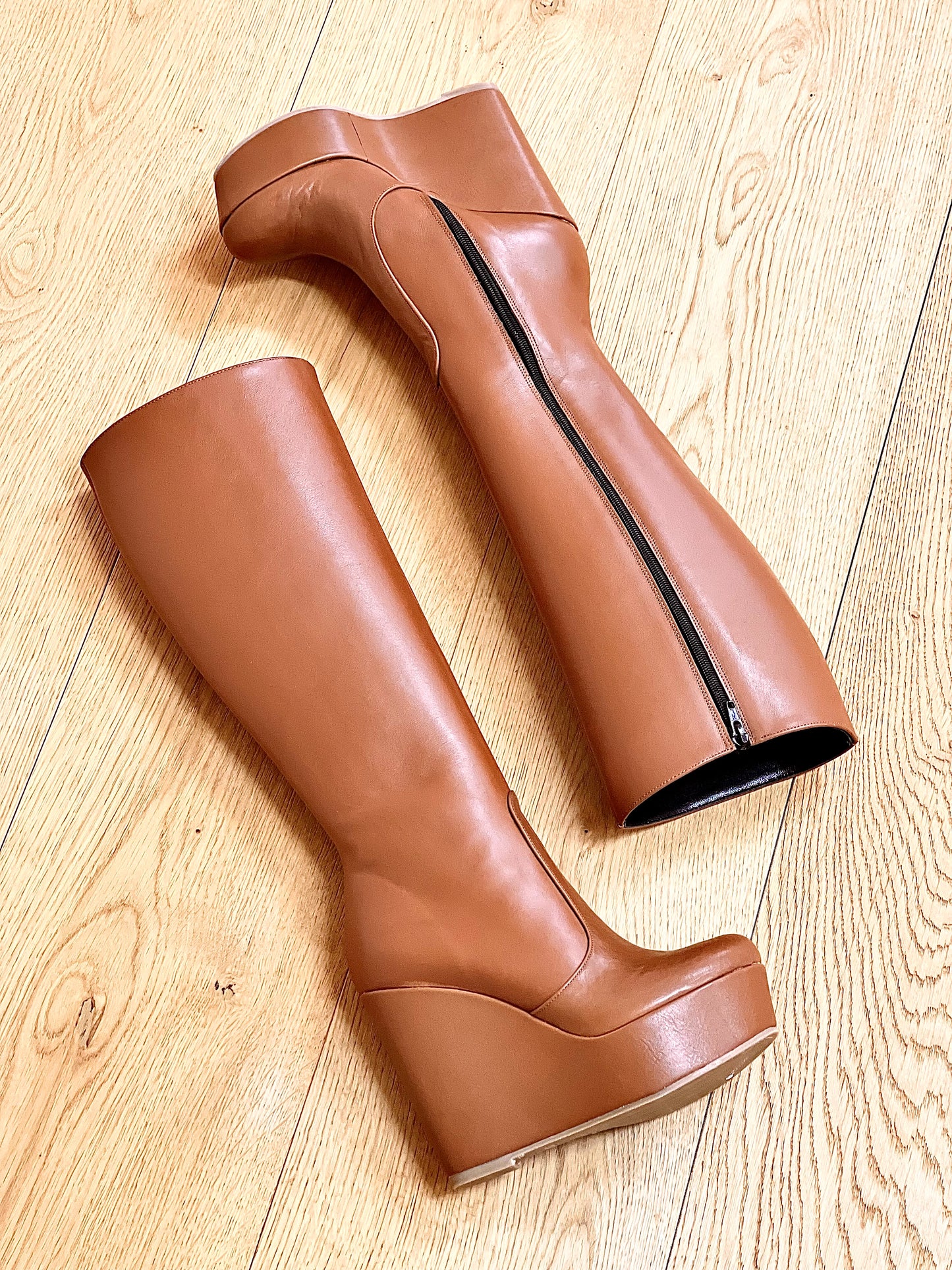 SAM COGNAC LEATHER