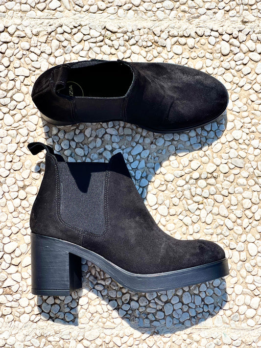 ZAIRA BLACK SUEDE