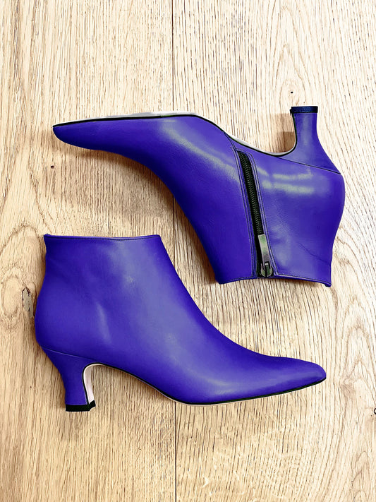 NICK LEATHER BLUETTE