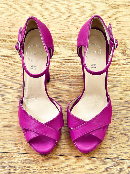 BRAIS CUERO FUCSIA