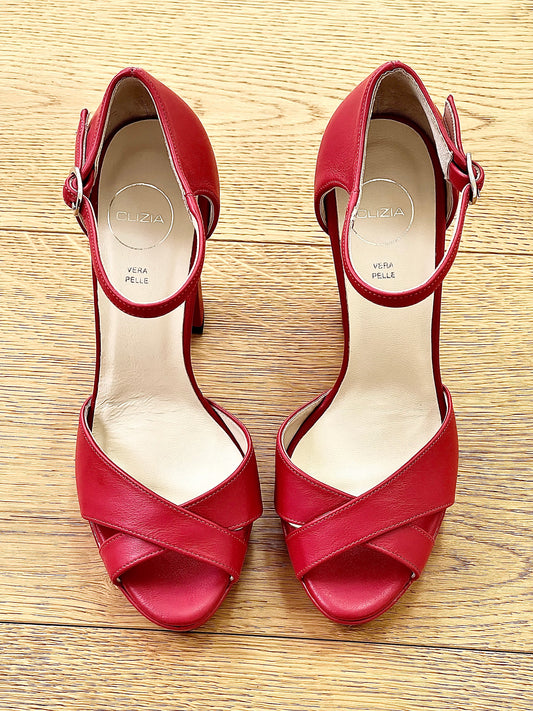 BRAIS CUERO ROJO