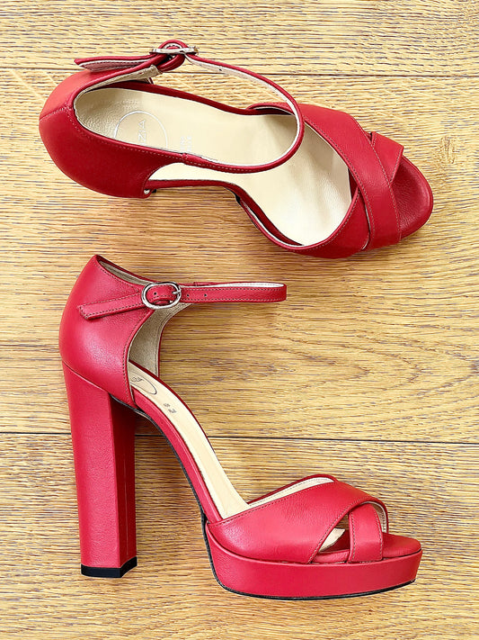 BRAIS CUERO ROJO