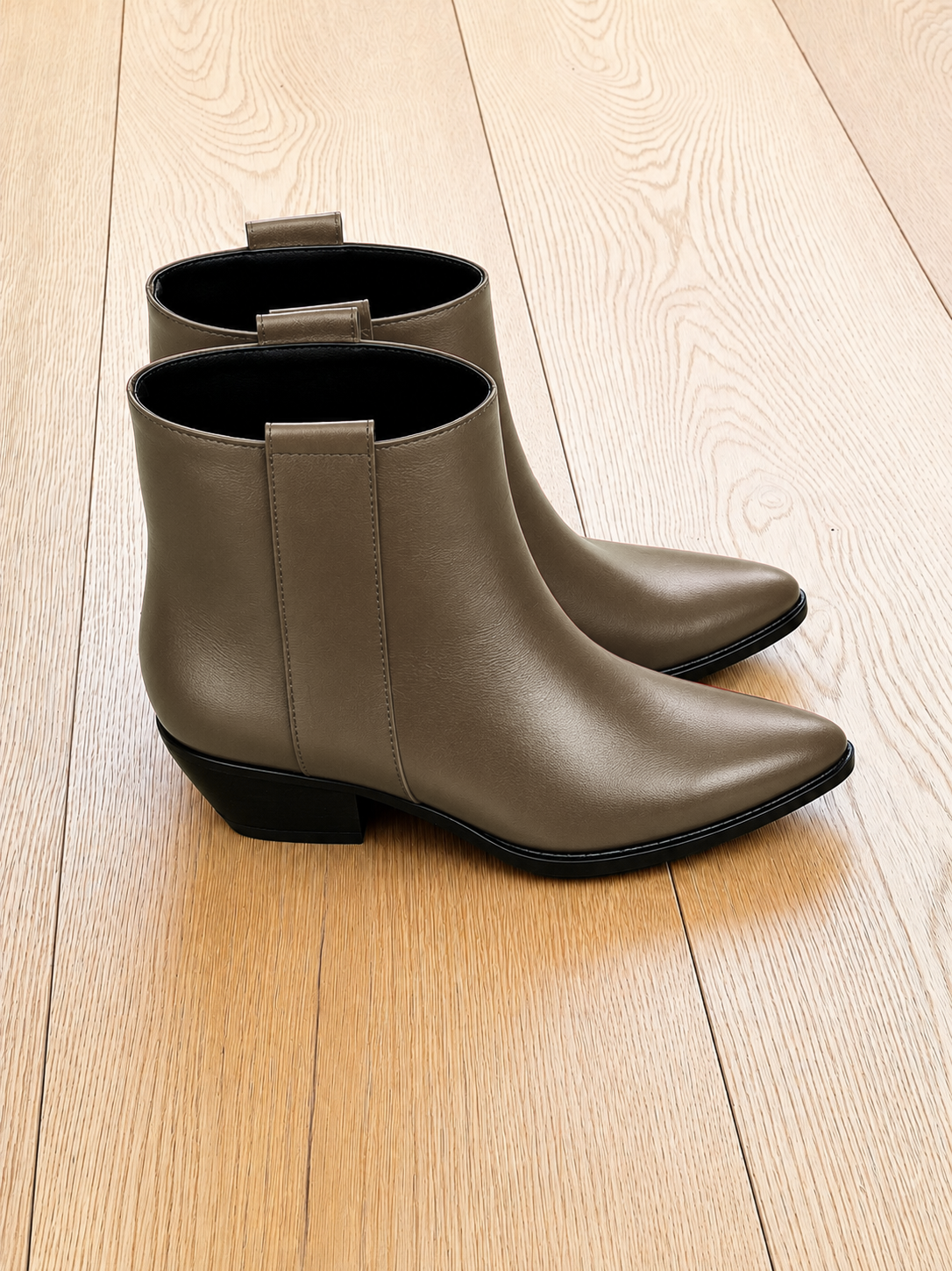 PEGGY DE PIEL EN COLOR TAUPE