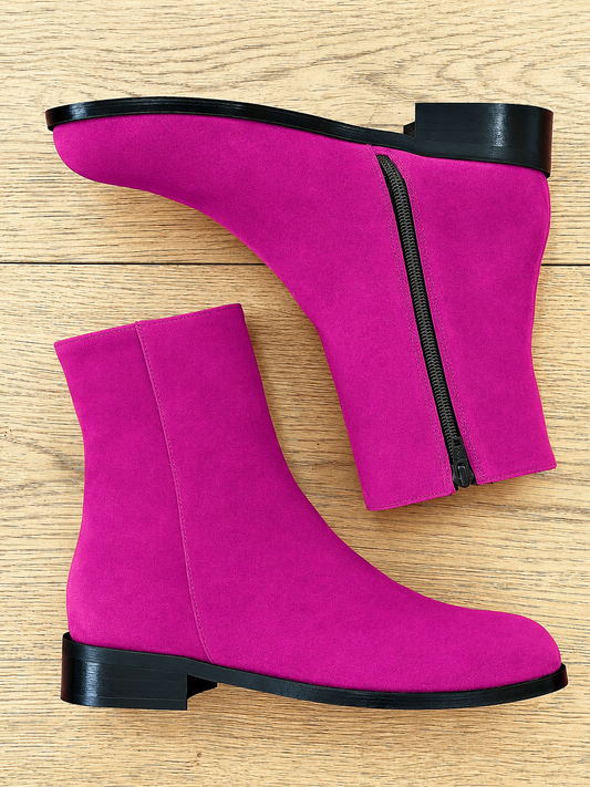 LEONOR DE CAMOSO EN COLOR FUCSIA