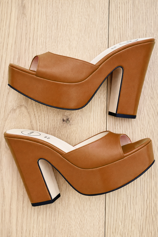 LIPSEY DE PIEL COÑAC