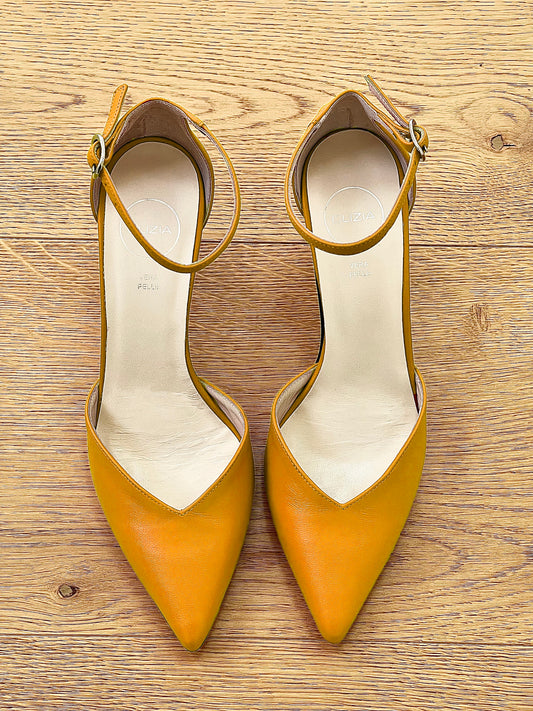 ADA CUERO AMARILLO