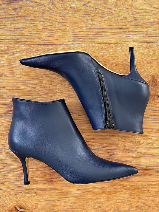 CUERO AZUL