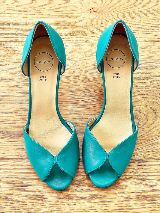 WANDA CUERO AZUL