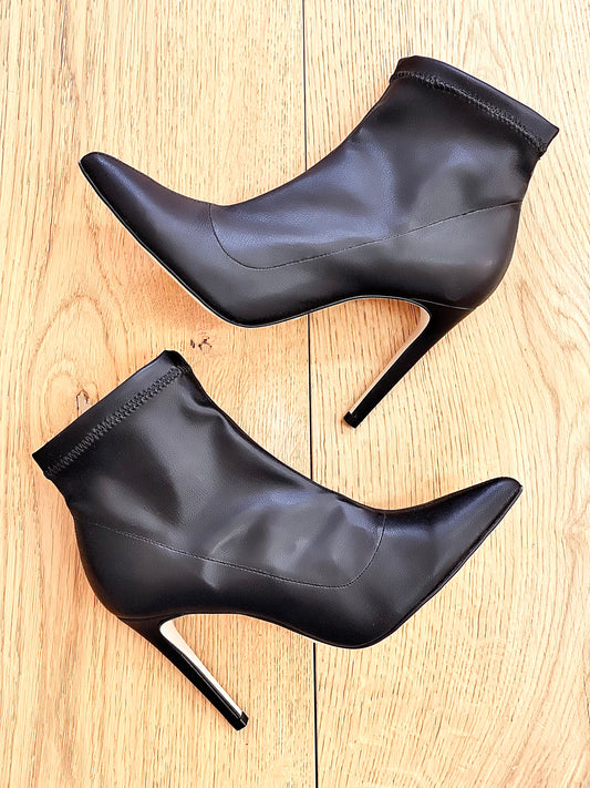 MARLENE LEATHER BLACK