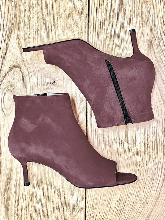 AFRICA SUEDE BROWN