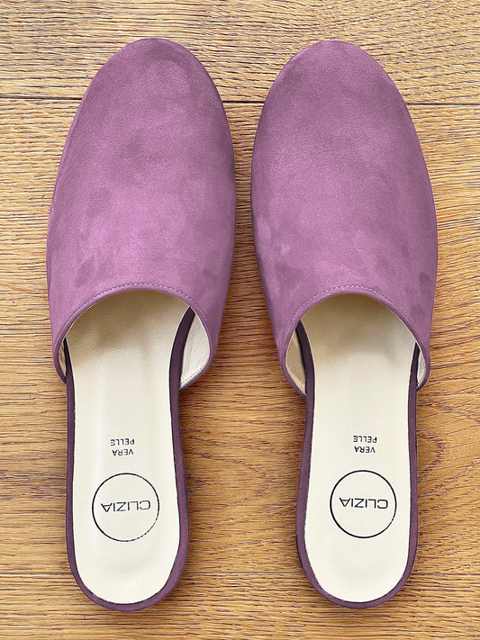 DARCY, VAALEANLILLA SUEDE