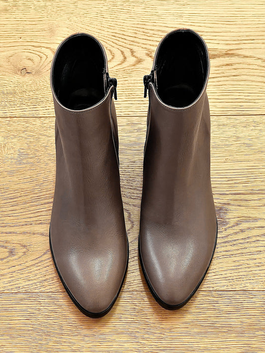 ELISABET TAUPE NAHKA