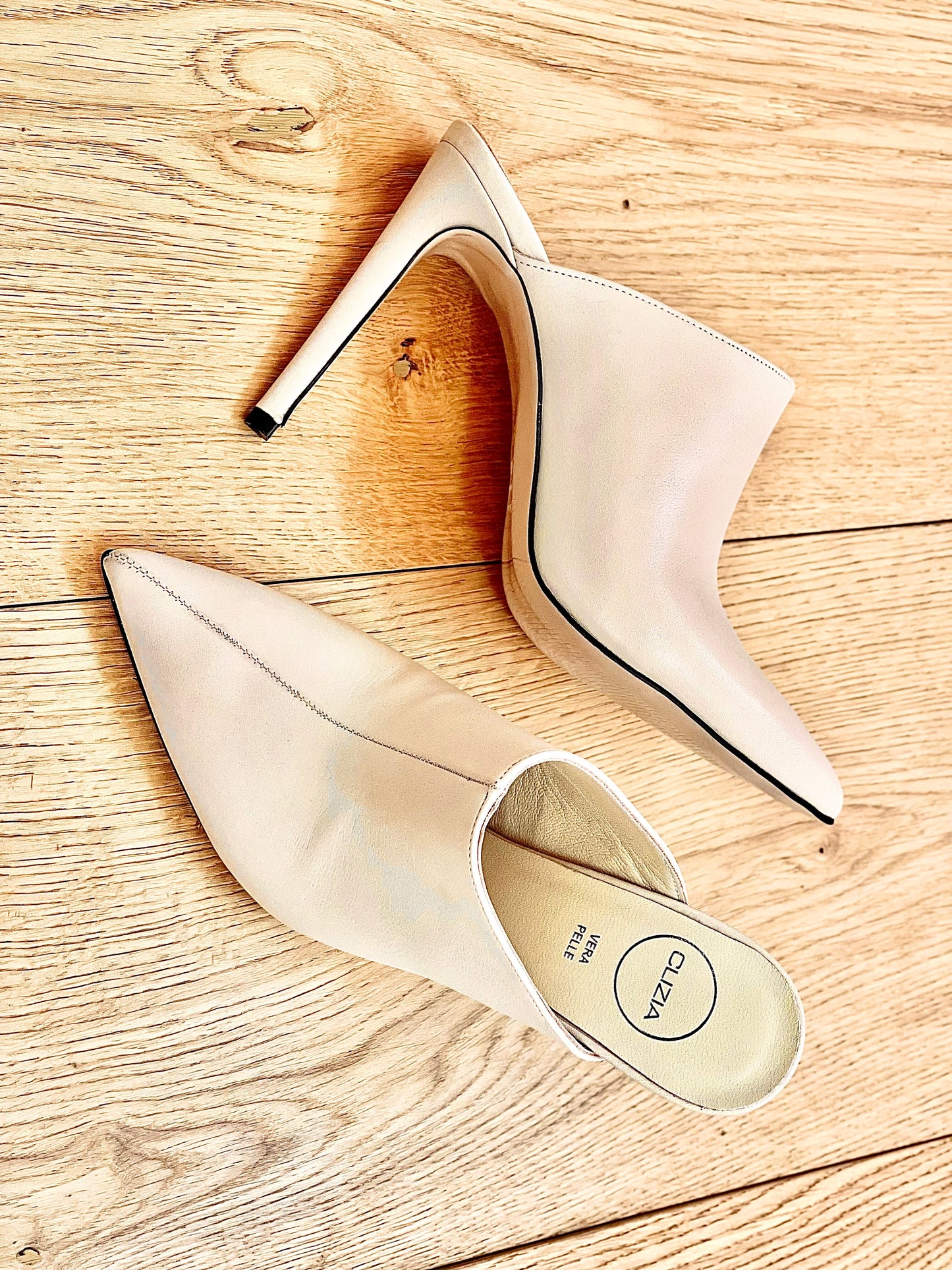 SILVIE, BEIGE NAHKA