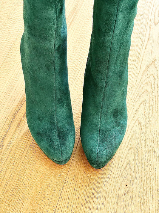KRISTEN SUEDE PULLO