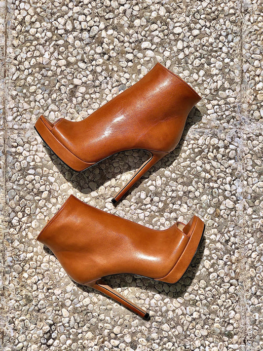 LONDON LEATHER