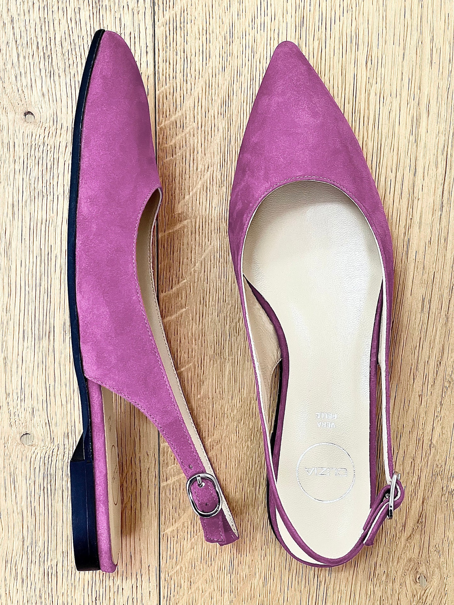 DELIA LILAS SUEDE