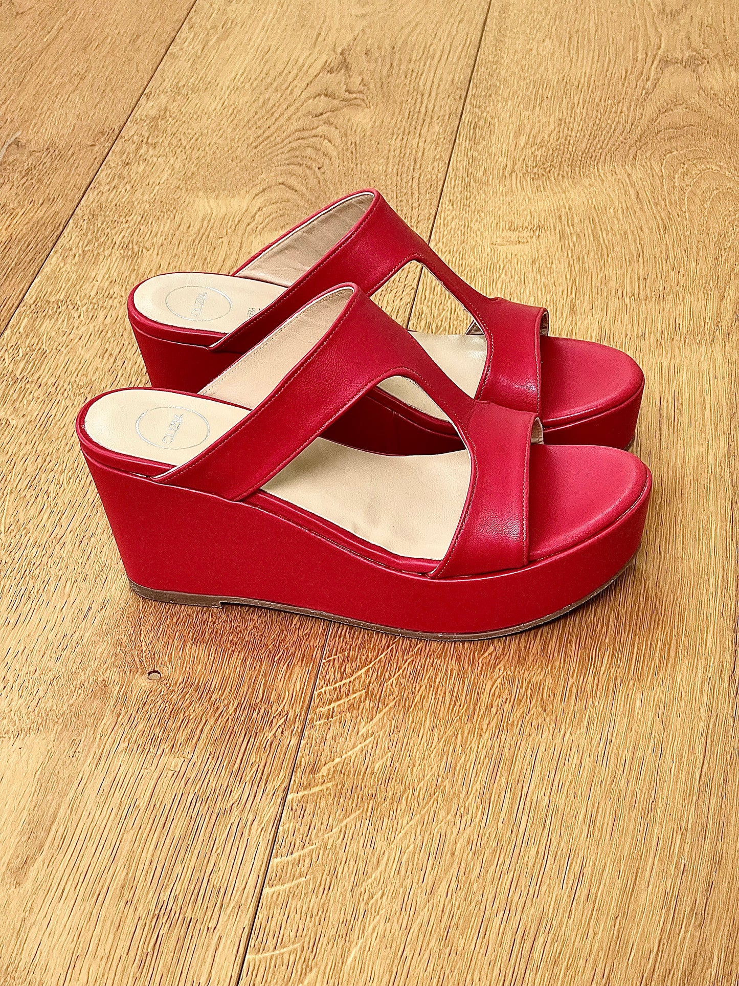EVA CUIR ROUGE