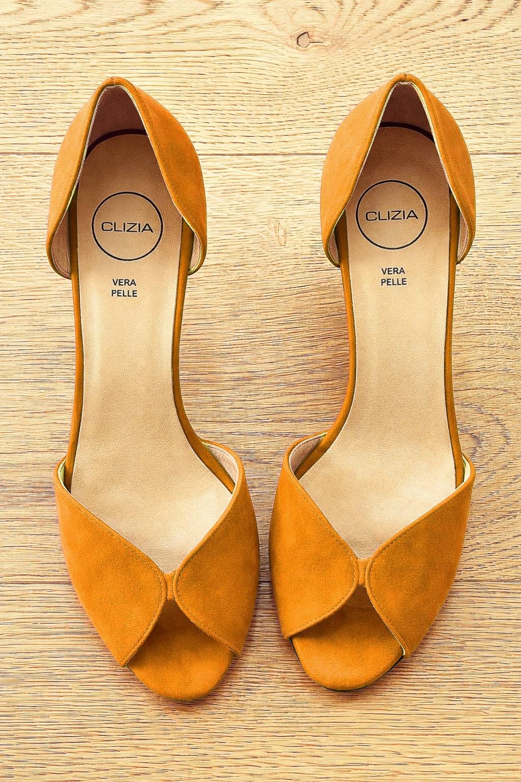 WANDA SUEDE OCHRE