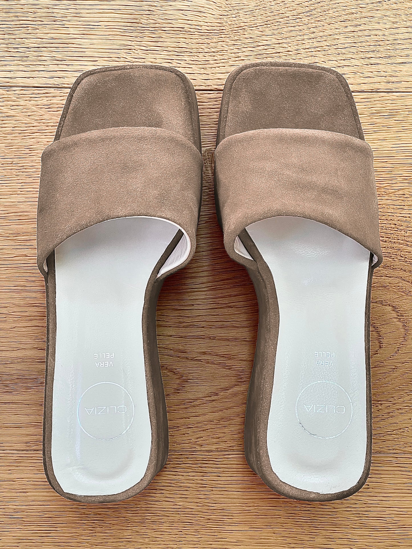 CONNIE DOVE GREY SUEDE