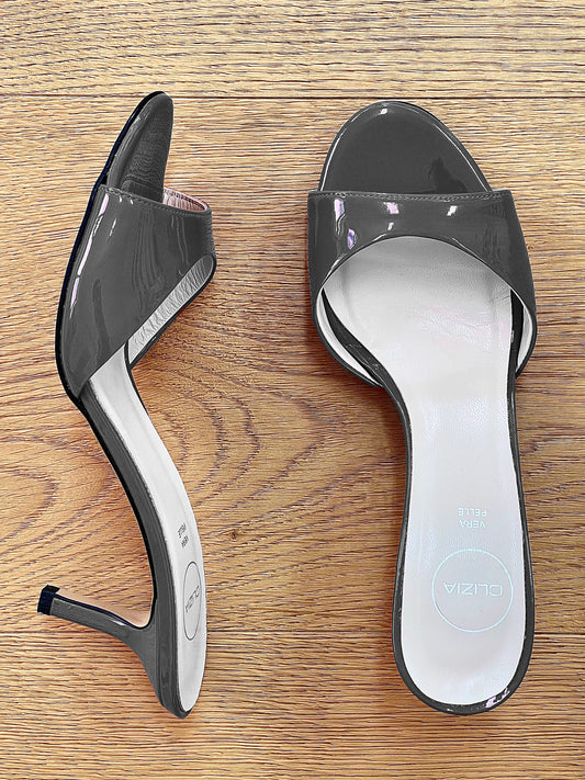 CUIR VERNI GRIS MORENA