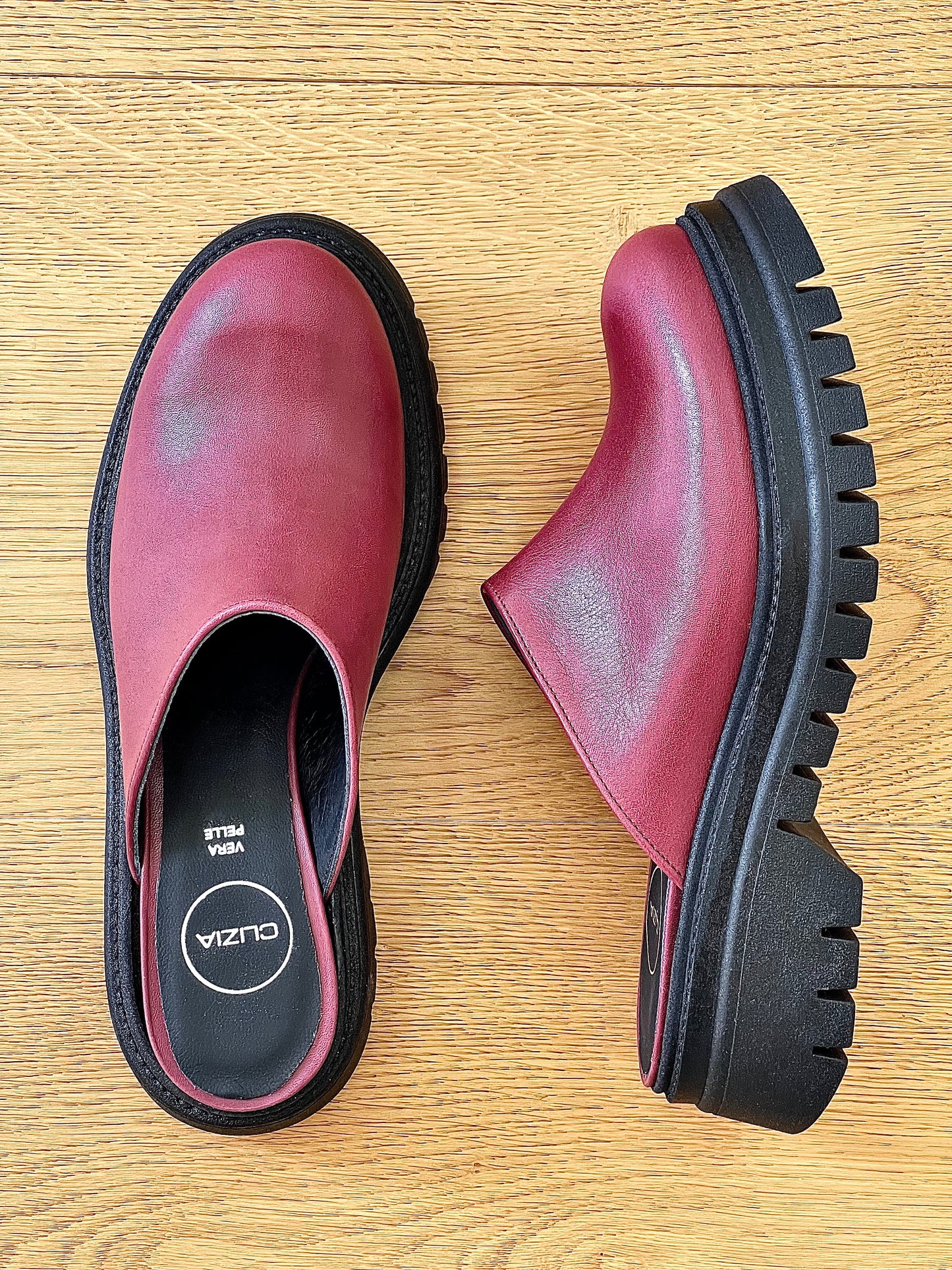 CUIR EXOTIQUE BORDEAUX