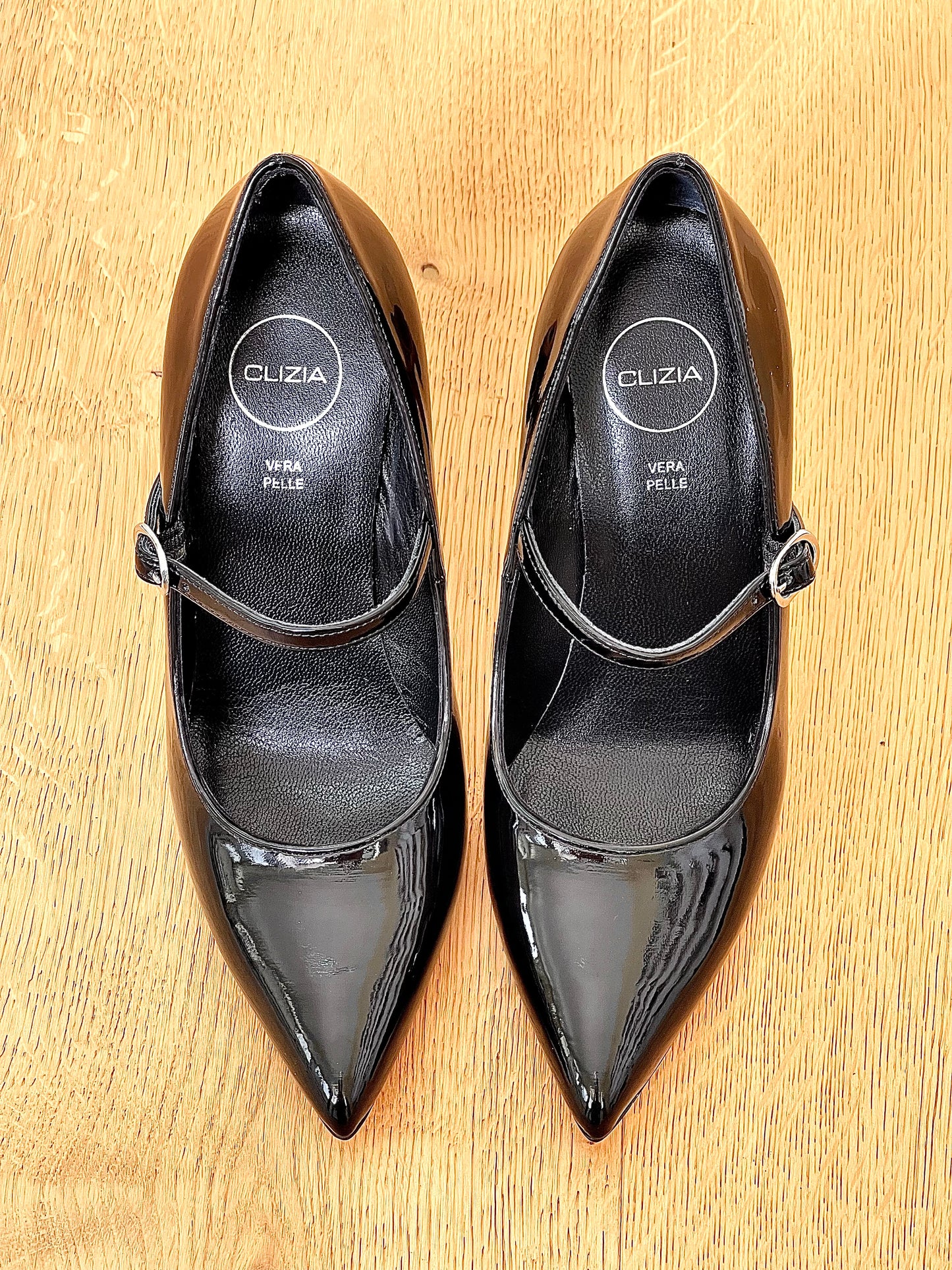 KYLA CUIR VERNI NOIR