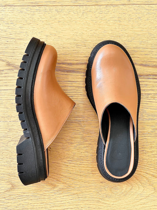 CUIR EXOTIQUE COGNAC