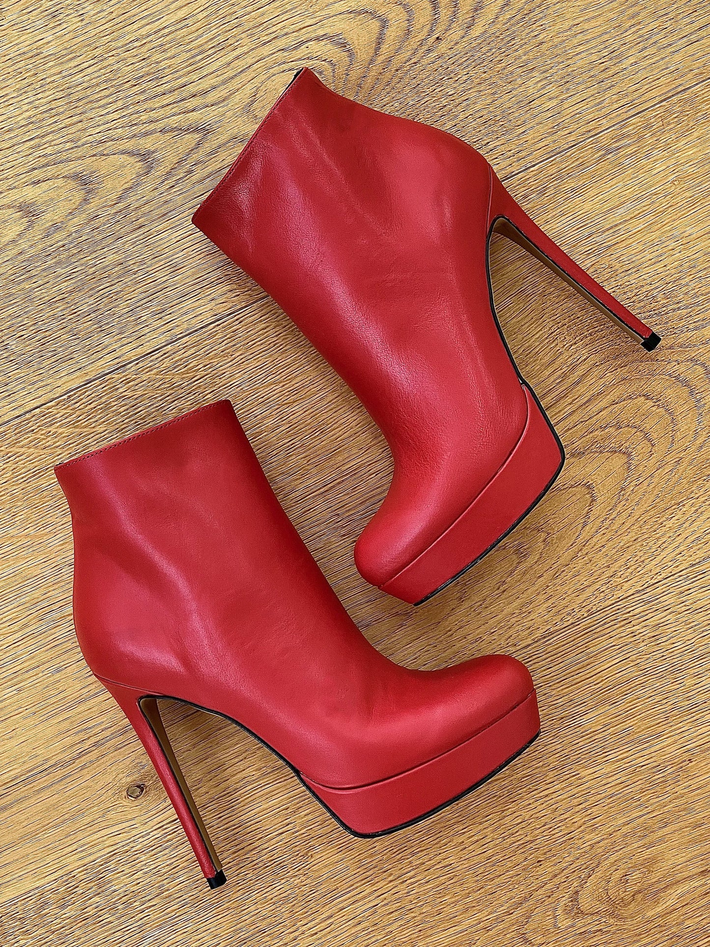 LOREN CUIR ROUGE