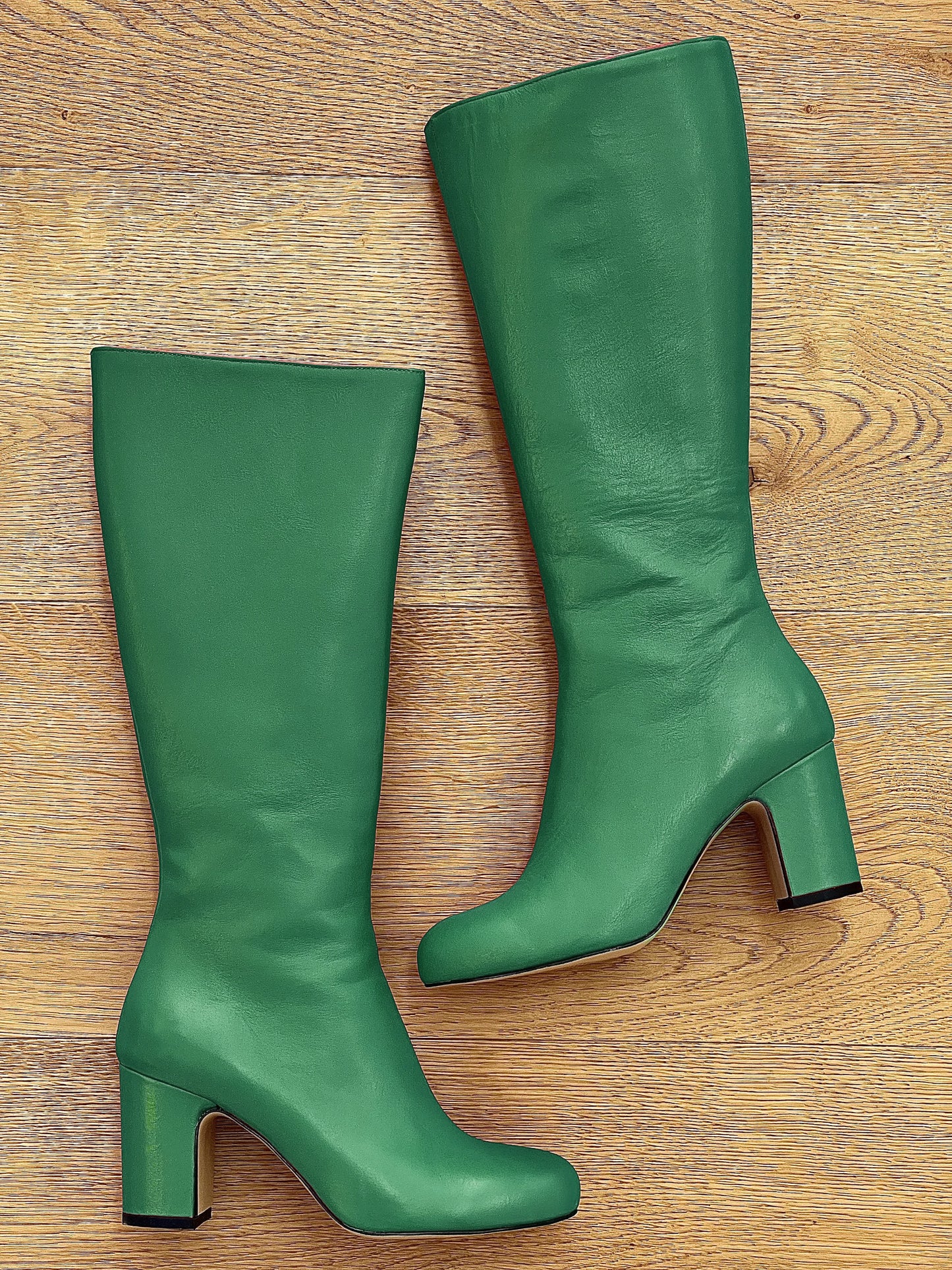 CUIR VERT VIENNE