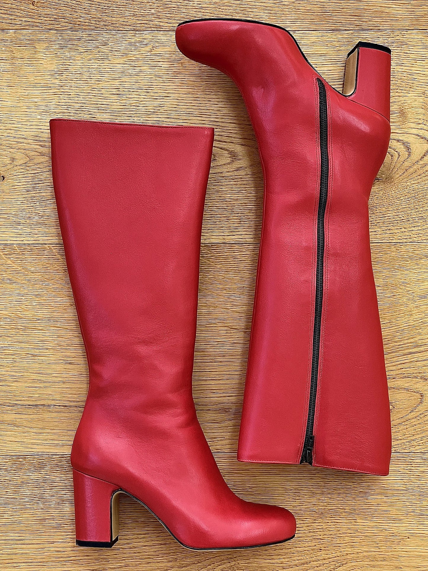 CUIR DE VIENNE ROUGE