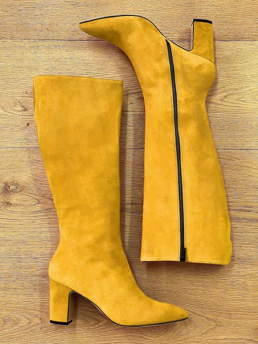 MARQUE EN DAIM JAUNE